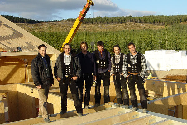 Team von Holzbau Wolf in Schottland